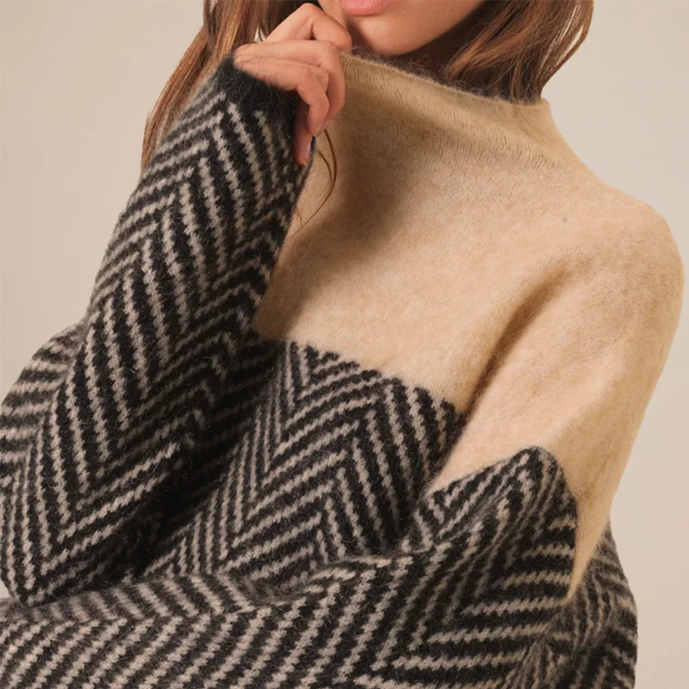 Paulina | Turtleneck Sweater