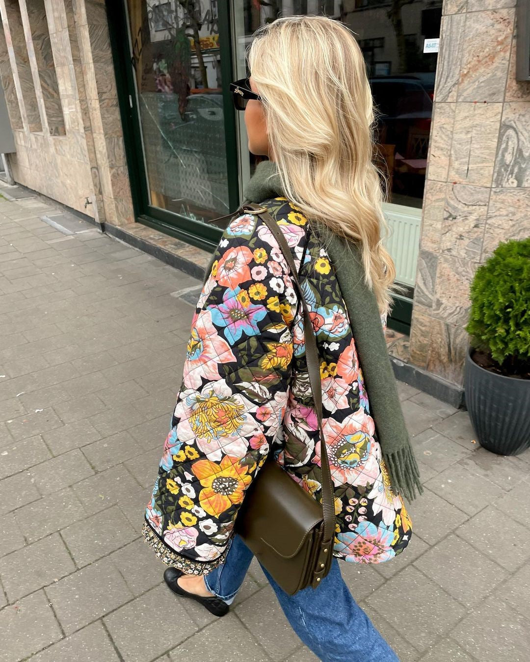 Women's lined floral print jacket