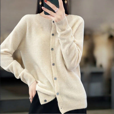 Annemiek Warm Wool Button Sweater